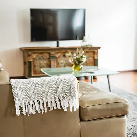 ماي ووندرلاند *