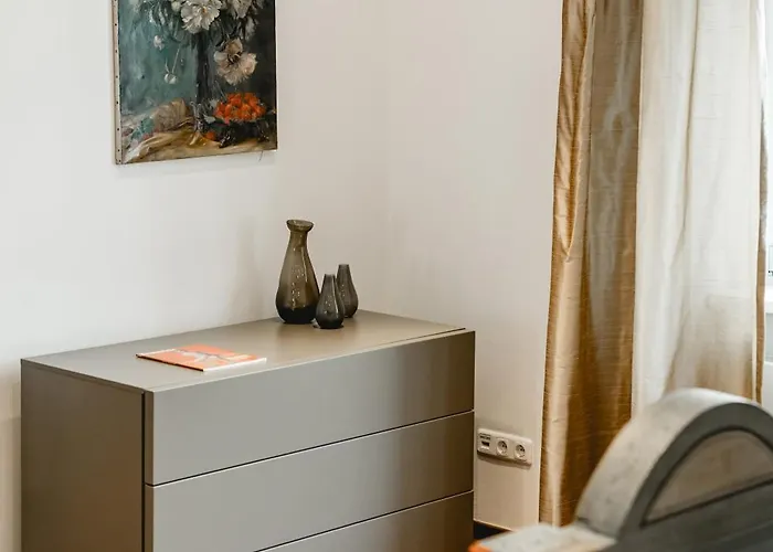 My Wonderland Apartment *